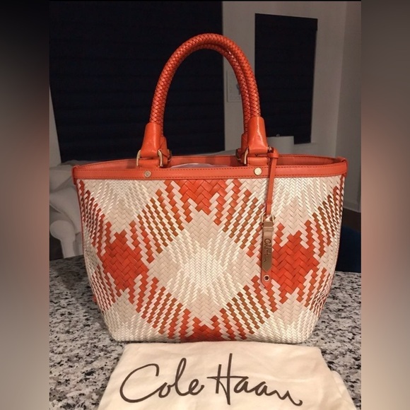 ✨NEW!✨Cole Haan✨Genevieve✨NWT! RARE Woven Leather Large Diamond Weave Bag - Picture 8 of 10